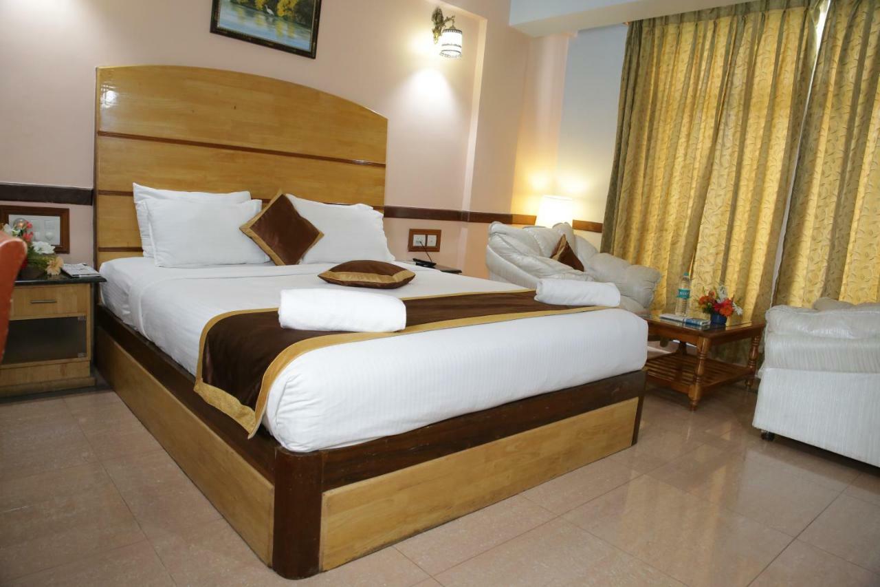 Hotel Presidency Kempegowda International Airport Bangalore Exterior foto